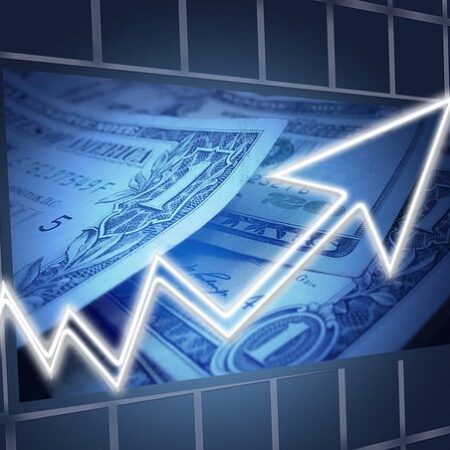 Discover the Best Time to Invest in CFD for Maximum Returns
